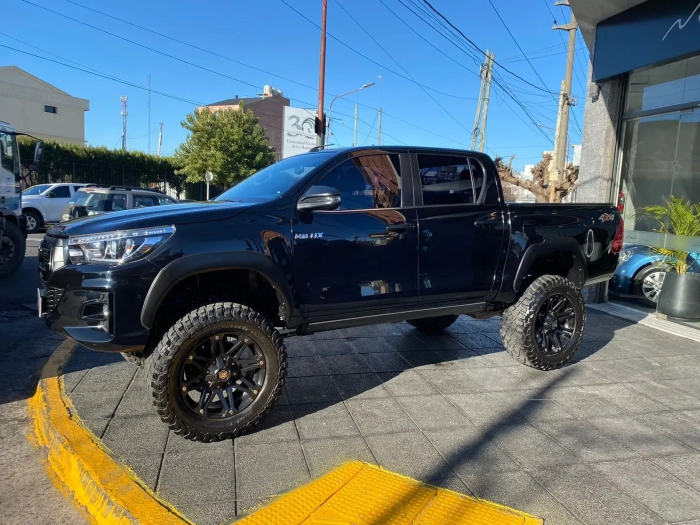 Toyota Hilux srx 2.8 4x4 - Imagen 4