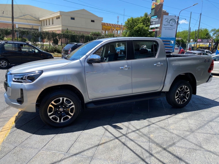 Hilux SRX 4X4 - Imagen 4