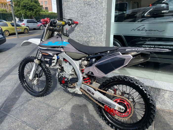 Yamaha YZ 450f - Imagen 4