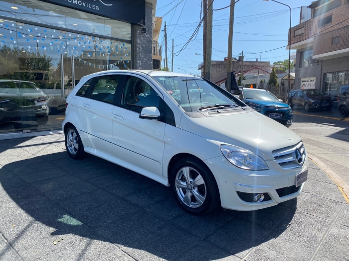 Mercedes Benz B180 - Imagen 4