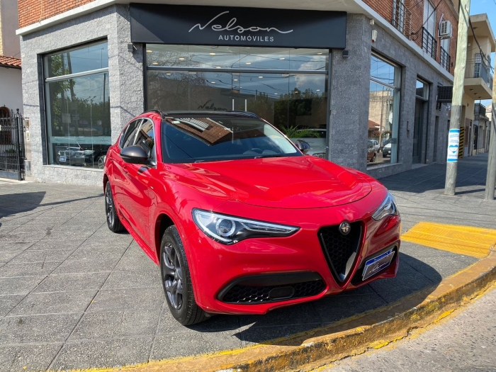 Alfa Romeo Stelvio Q4