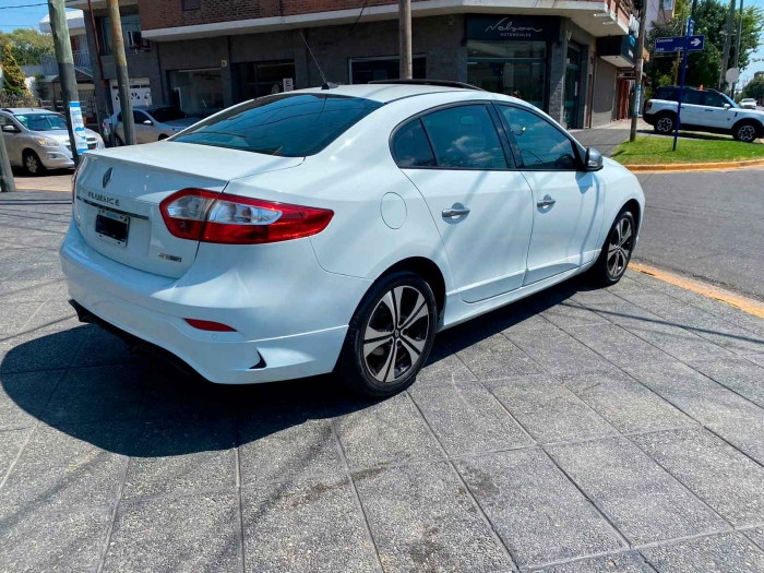 Renault Fluence GT Sport - Imagen 2