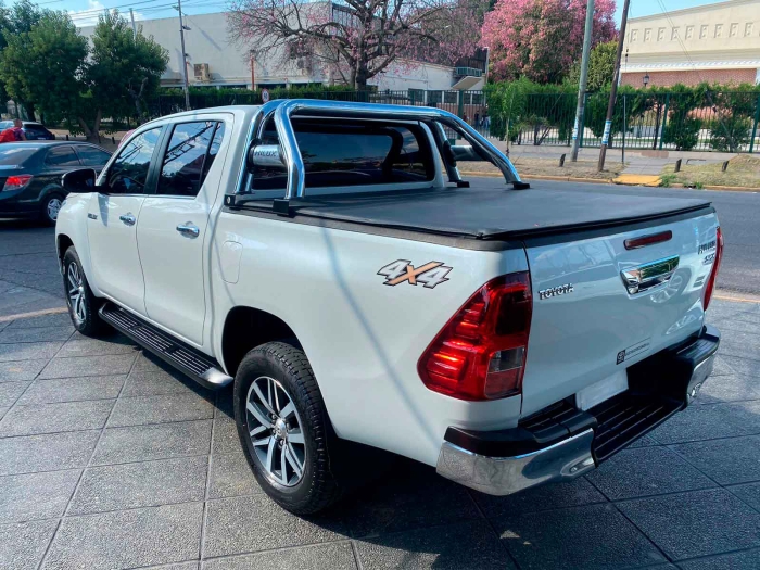 Toyota Hilux srx 4x4 - Imagen 7