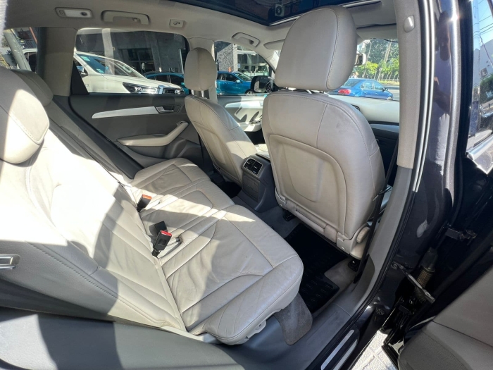 Audi Q5 quattro S-tronic - Imagen 2