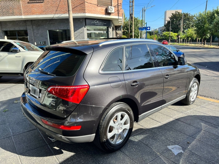 Audi Q5 quattro S-tronic - Imagen 4