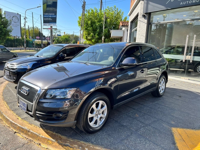 Audi Q5 quattro S-tronic - Imagen 5
