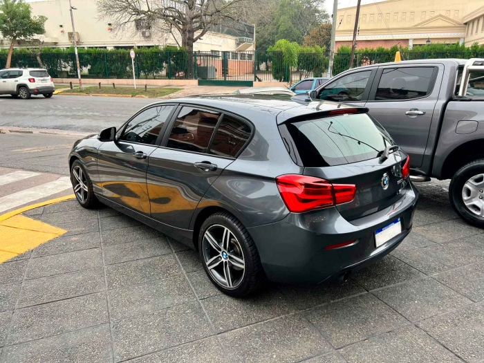 BMW 120i Sport - Imagen 2