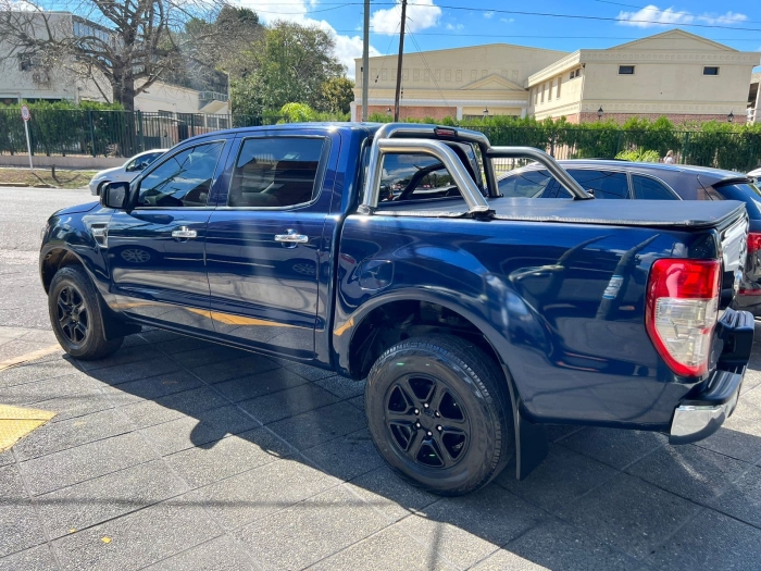Ford Ranger XLT 3.2 4x2 - Imagen 4