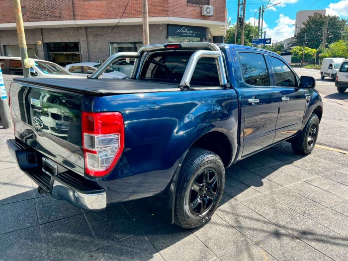 Ford Ranger XLT 3.2 4x2 - Imagen 2