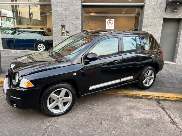 Jeep compass limited 4x4 - Imagen 2