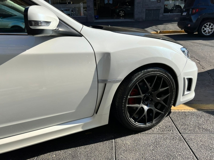 Subaru Impreza wrx awd - Imagen 3