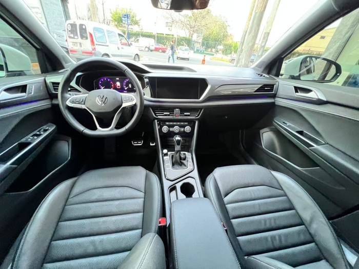 Volkswagen Taos Highline - Imagen 2