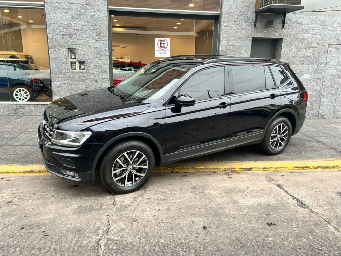 Volkswagen Tiguan 250 tsi 7 as confortline - Imagen 3