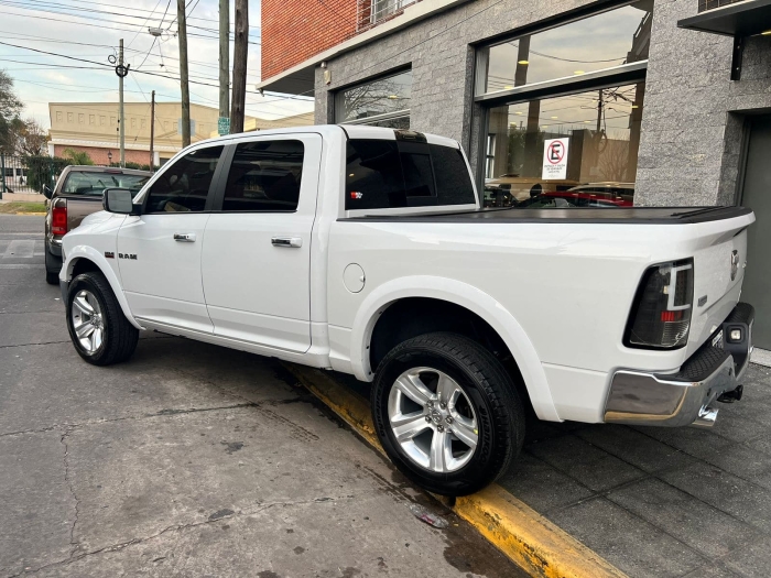 Ram 1500 Laramie - Imagen 7
