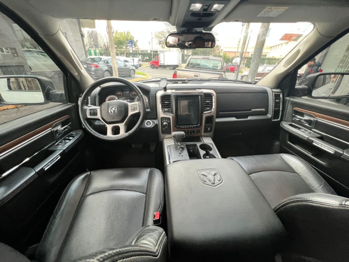 Ram 1500 Laramie - Imagen 9