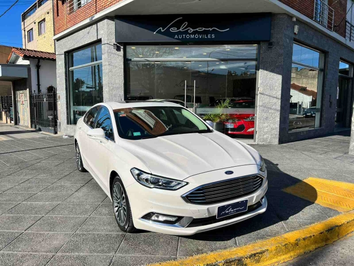 Ford Mondeo Titanium