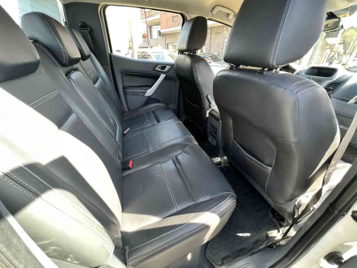 Ford Ranger limited aut 4x4 - Imagen 4