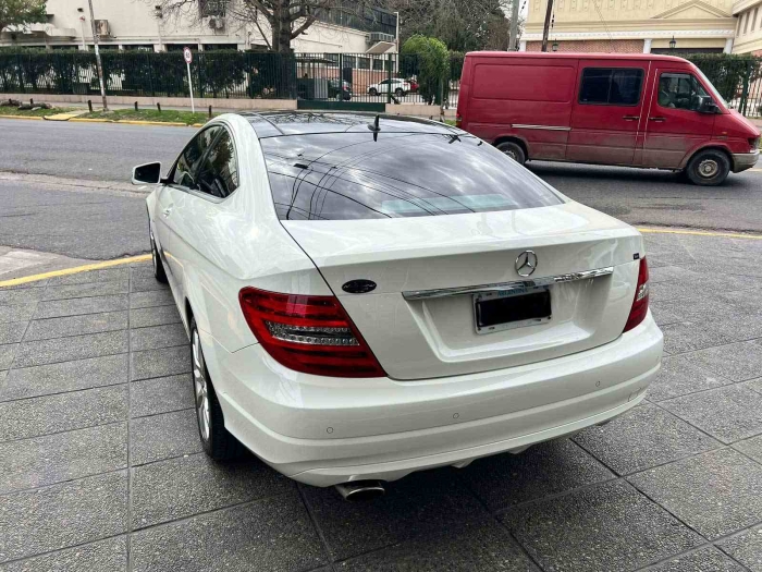 Mercedes Benz C250 Coupe Cgi - Imagen 5