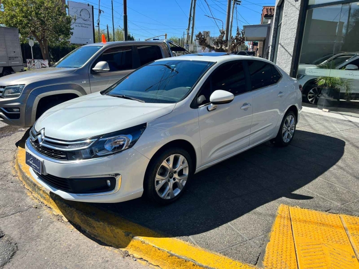 Citroen C4 Lounge hdi - Imagen 4