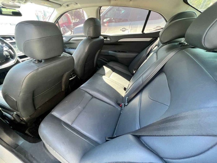 Citroen C4 Lounge hdi - Imagen 5