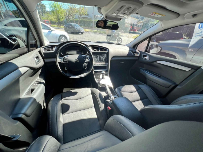 Citroen C4 Lounge hdi - Imagen 6