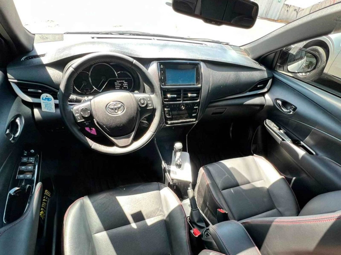 Toyota Yaris S Cvt - Imagen 5