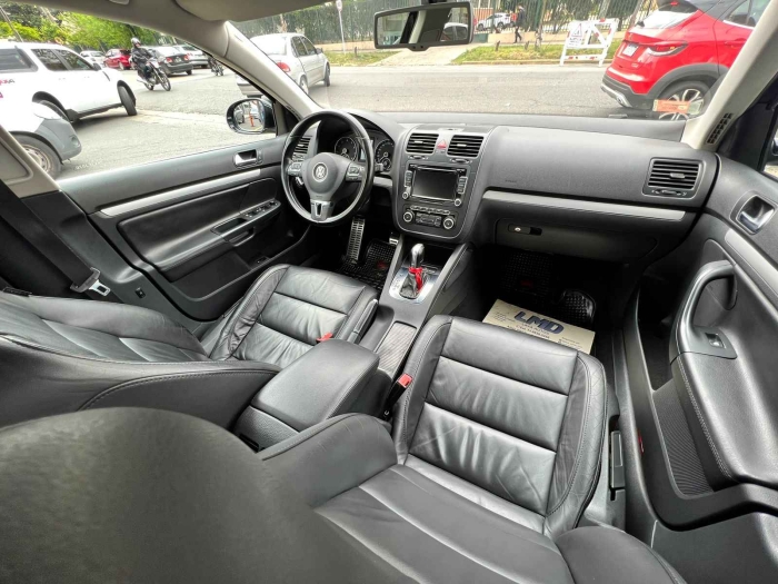 Volkswagen Vento dsg - Imagen 4