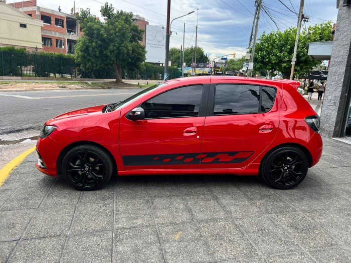 Renault sandero rs 2.0 - Imagen 4