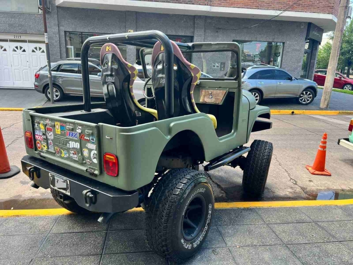 Jeep ika 58 con motor 221 4x4 - Imagen 2