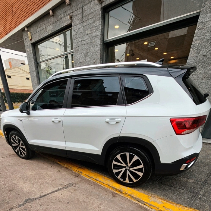 VOLKSWAGEN TAOS HIGHLINE - Imagen 4